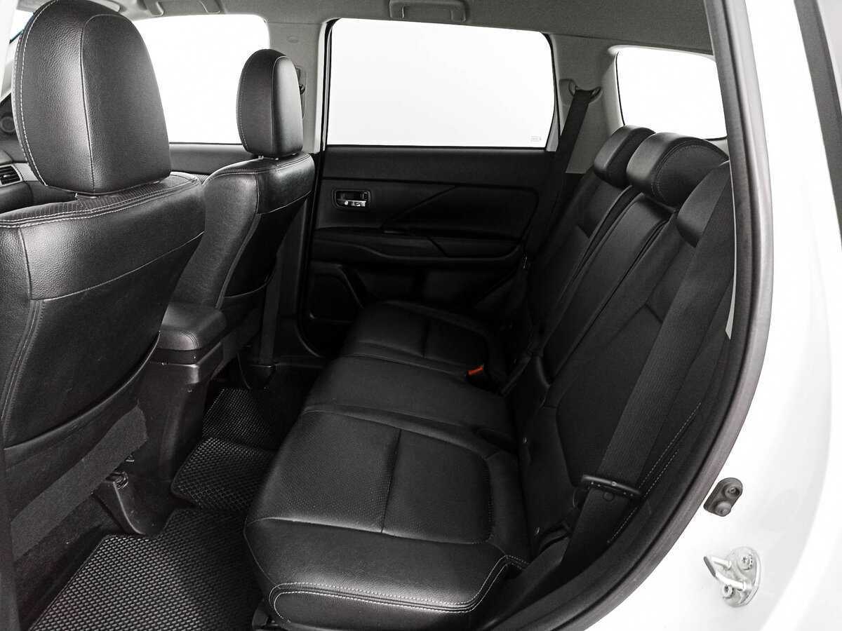 Продажа Б/У Митсубиши Оутлэндер. Фото: #7