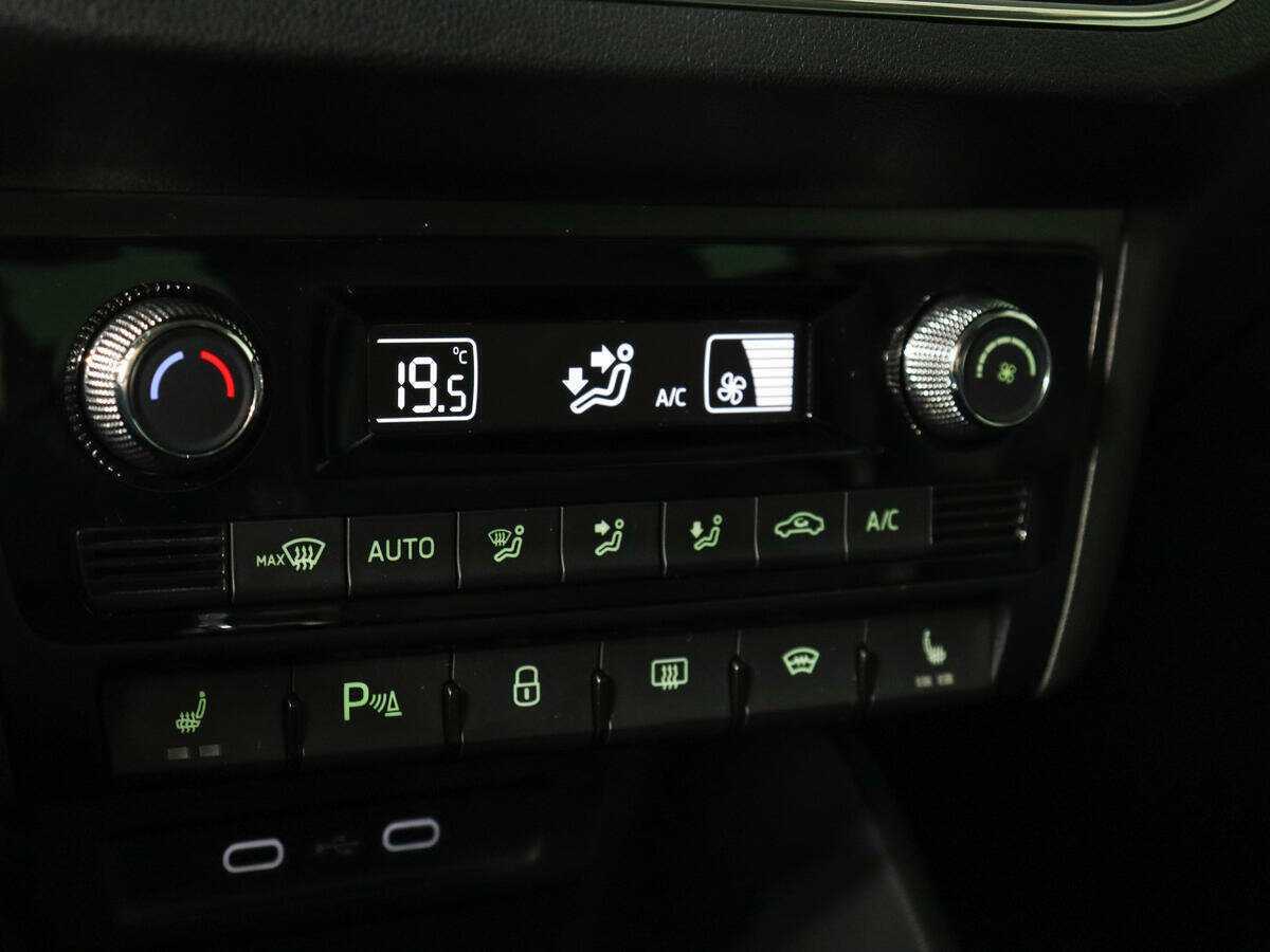 Продажа Б/У Шкода Рапид. Фото: #15