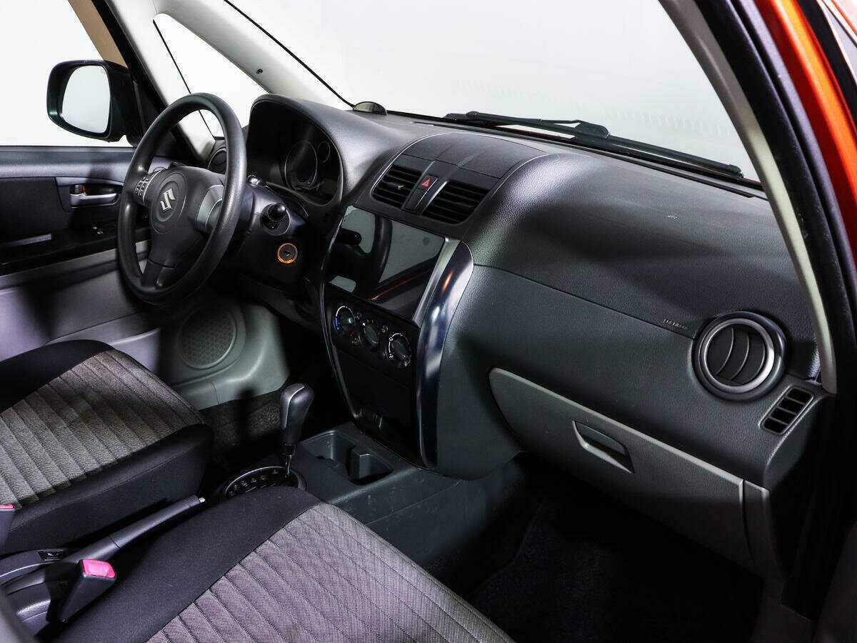 Продажа Б/У Сузуки С-Икс4. Фото: #8