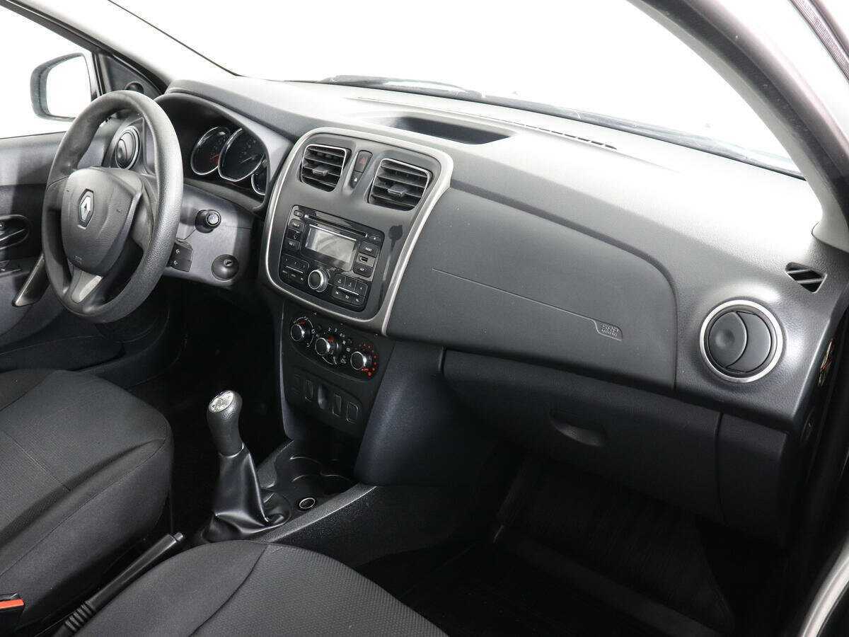 Продажа Б/У Рено Логан. Фото: #5