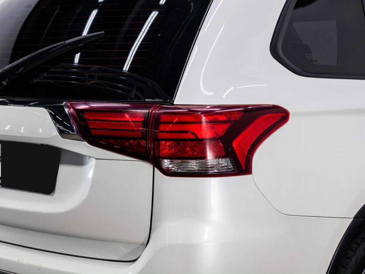 Продажа Б/У Митсубиши Оутлэндер. Фото: #23