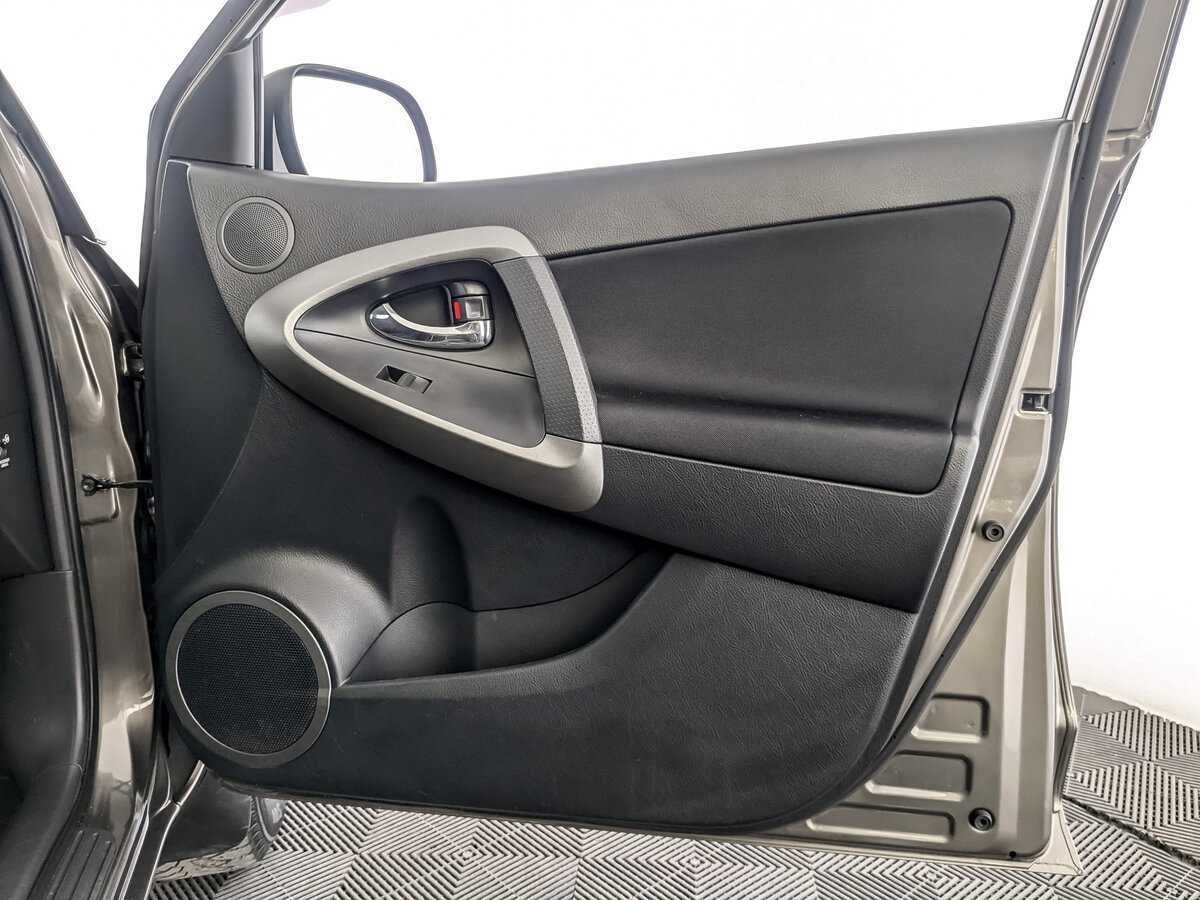 Продажа Б/У Тойота Рав4. Фото: #23