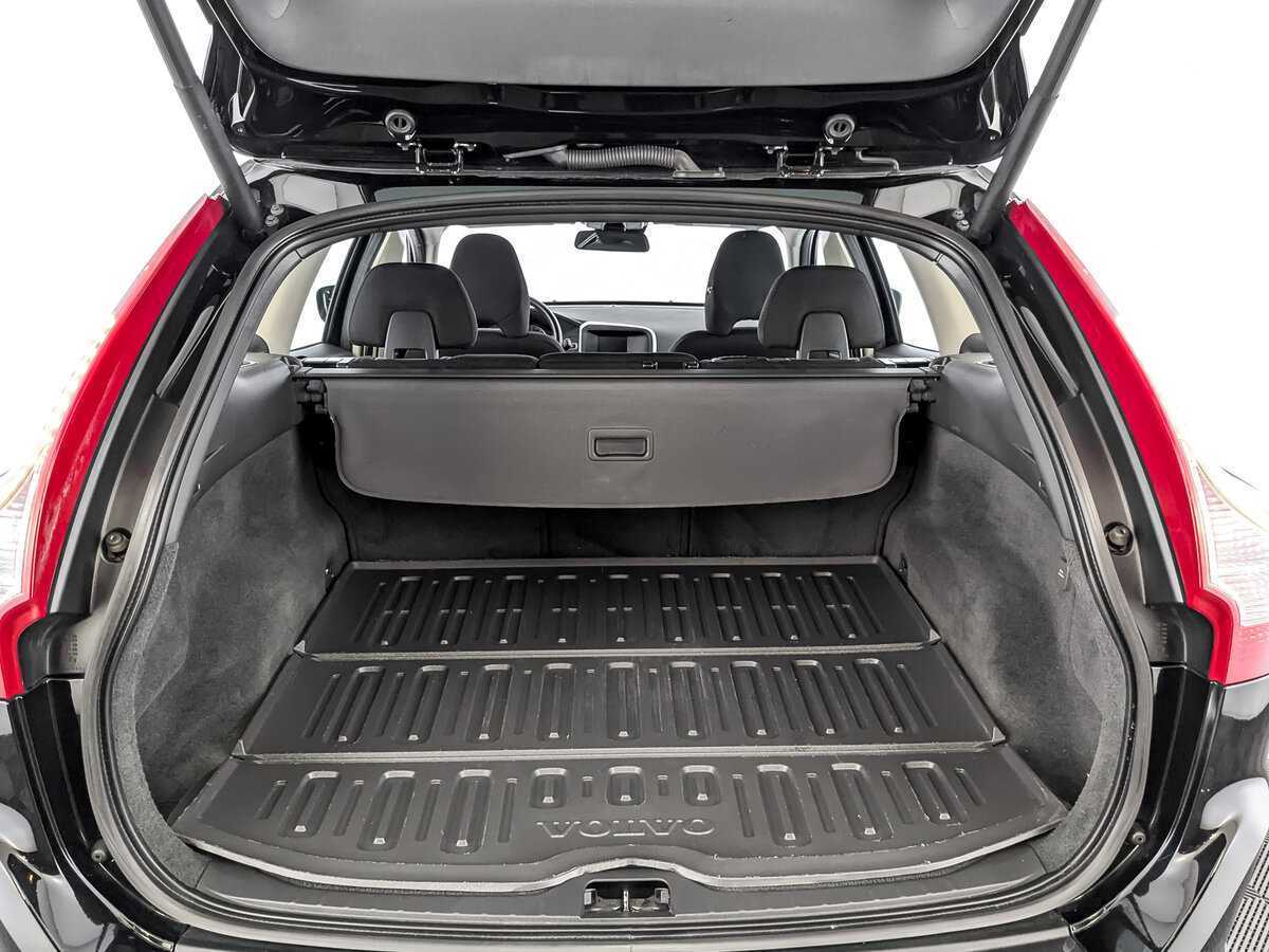 Продажа Б/У Вольво ИксЦ60. Фото: #9