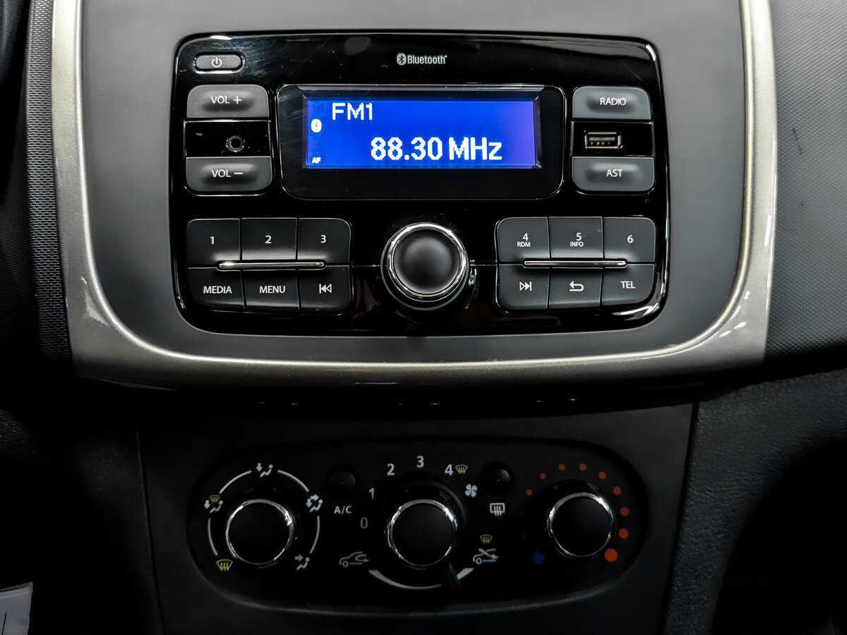 Продажа Б/У Рено Логан. Фото: #14