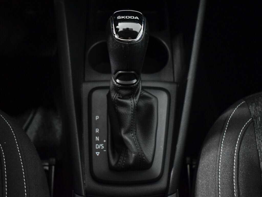 Продажа Б/У Шкода Рапид. Фото: #9