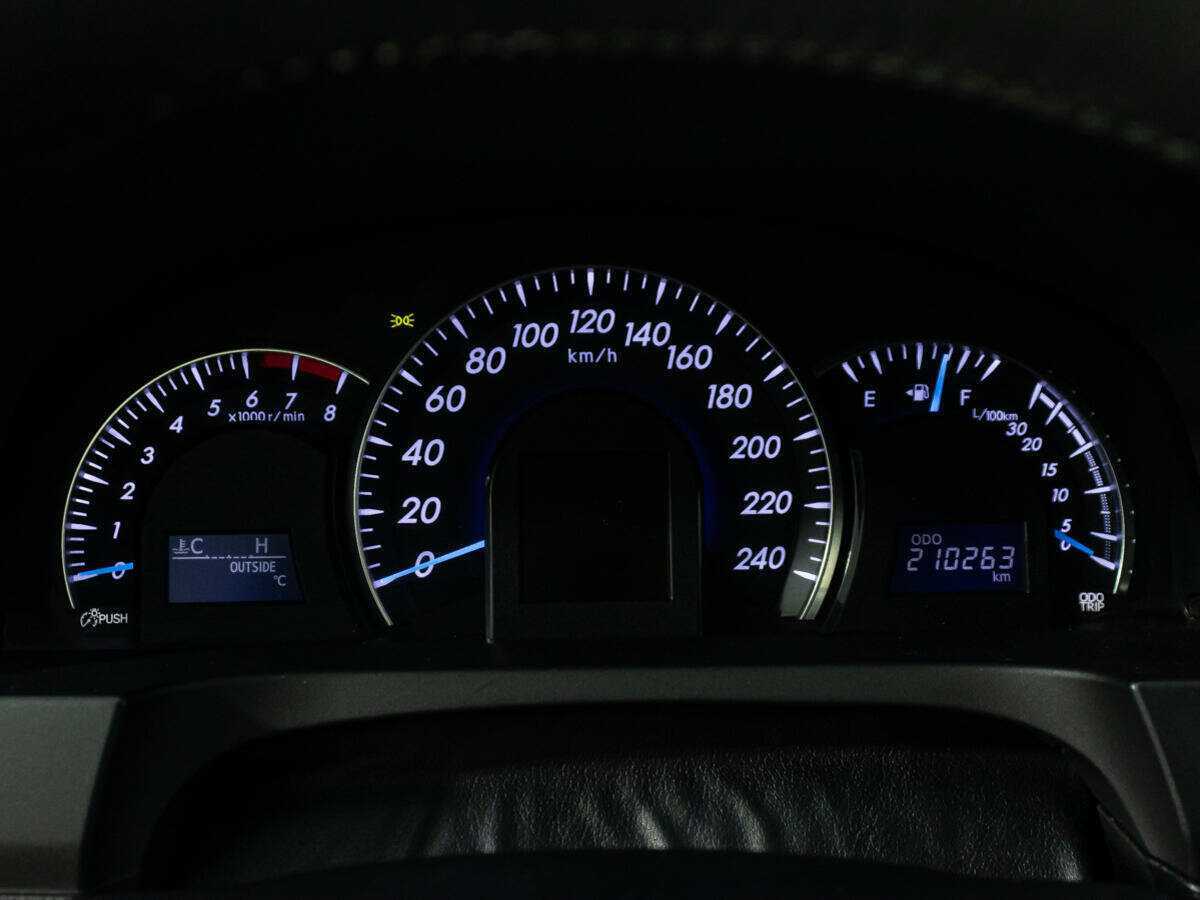 Продажа Б/У Тойота Камри. Фото: #11