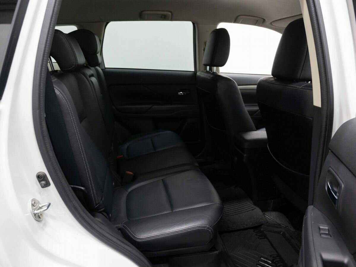 Продажа Б/У Митсубиши Оутлэндер. Фото: #10