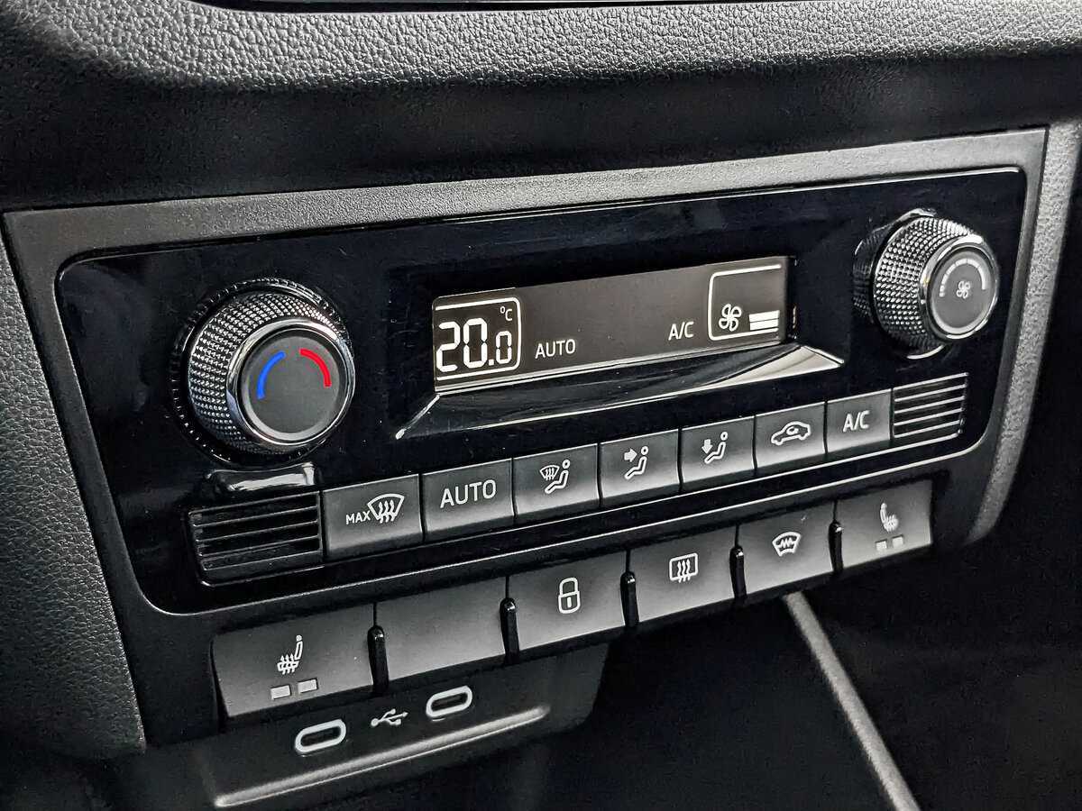 Продажа Б/У Шкода Рапид. Фото: #19