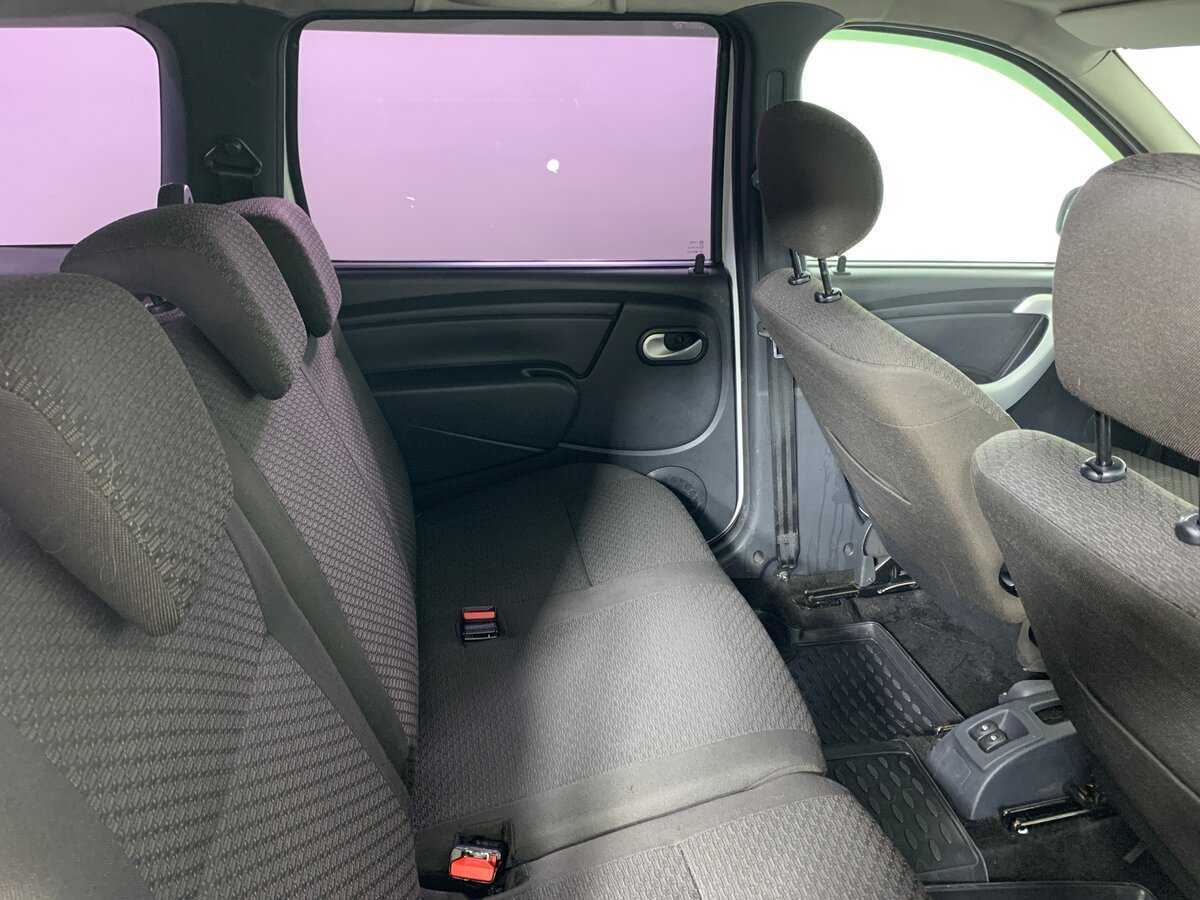 Продажа Б/У Лада (ВАЗ) Ларгус. Фото: #17