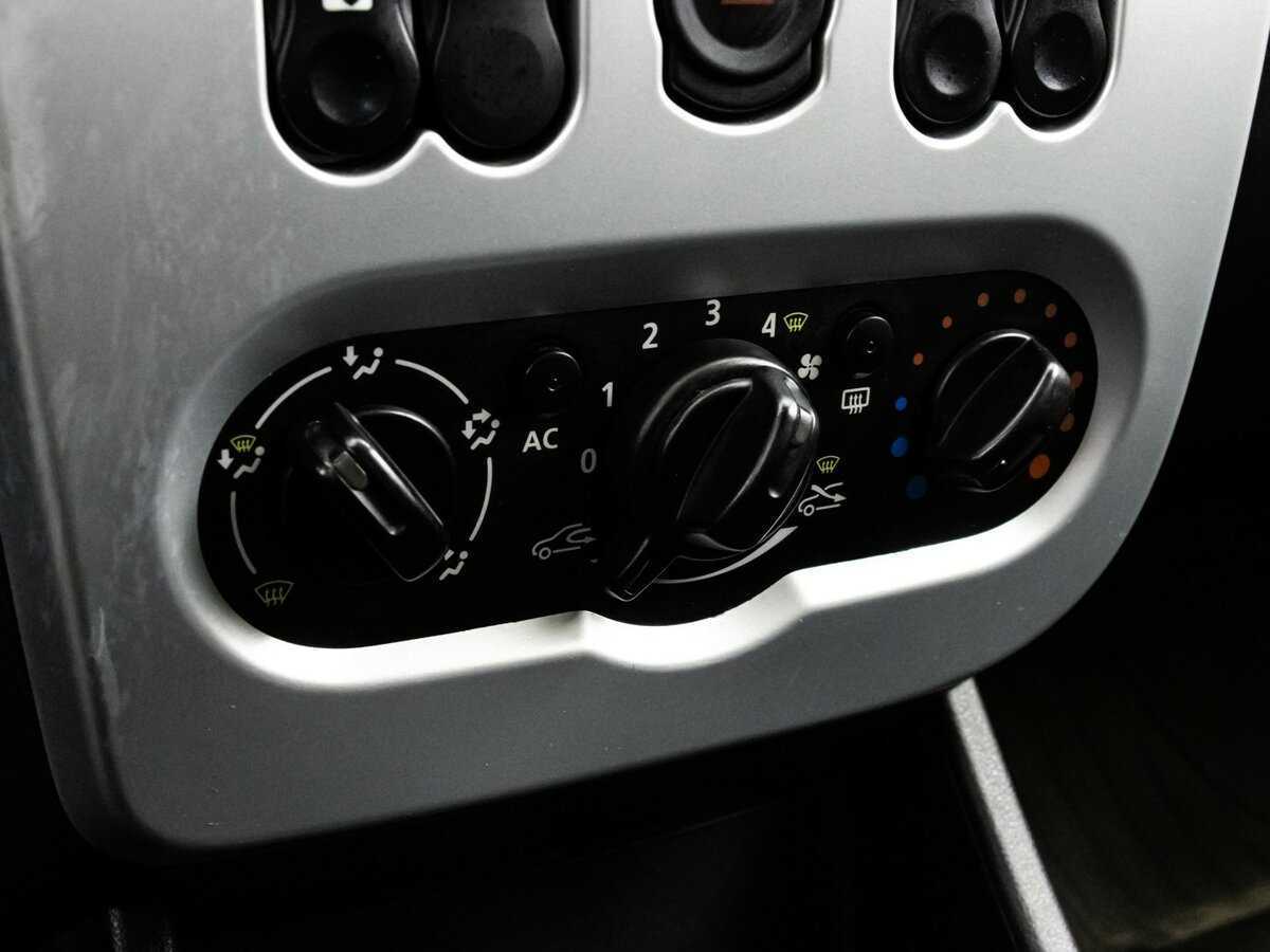 Продажа Б/У Рено Сандеро. Фото: #12