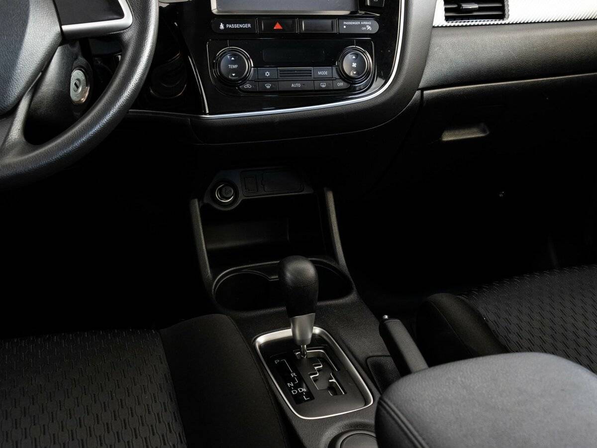 Продажа Б/У Митсубиши Оутлэндер. Фото: #11