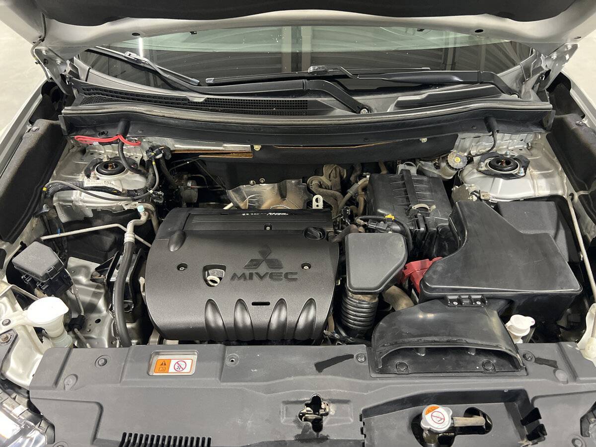 Продажа Б/У Митсубиши Оутлэндер. Фото: #8