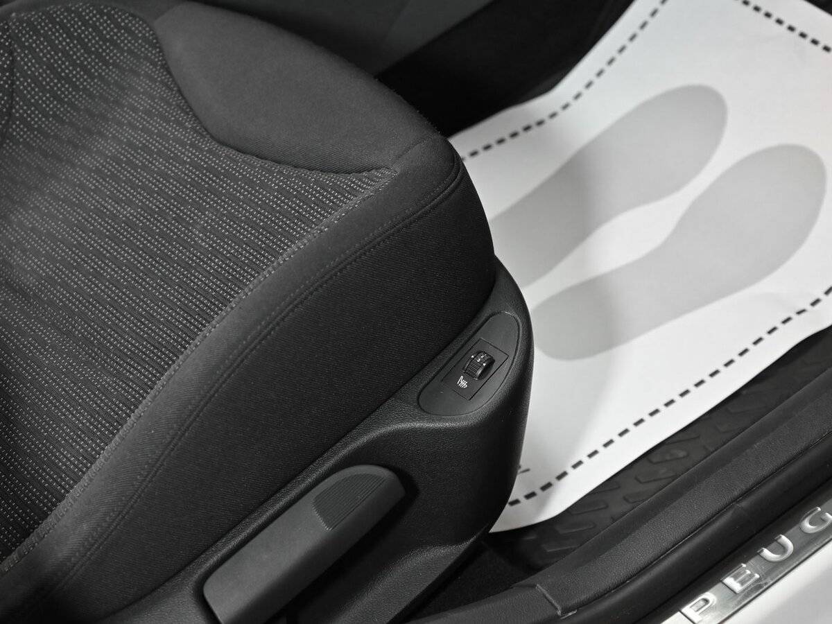 Продажа Б/У Пежо 308. Фото: #12