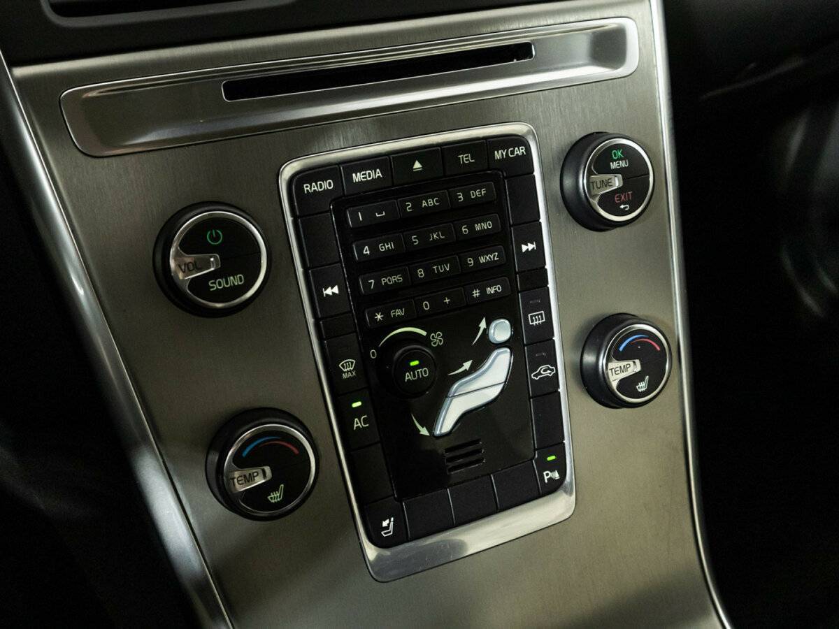 Продажа Б/У Вольво ИксЦ60. Фото: #18