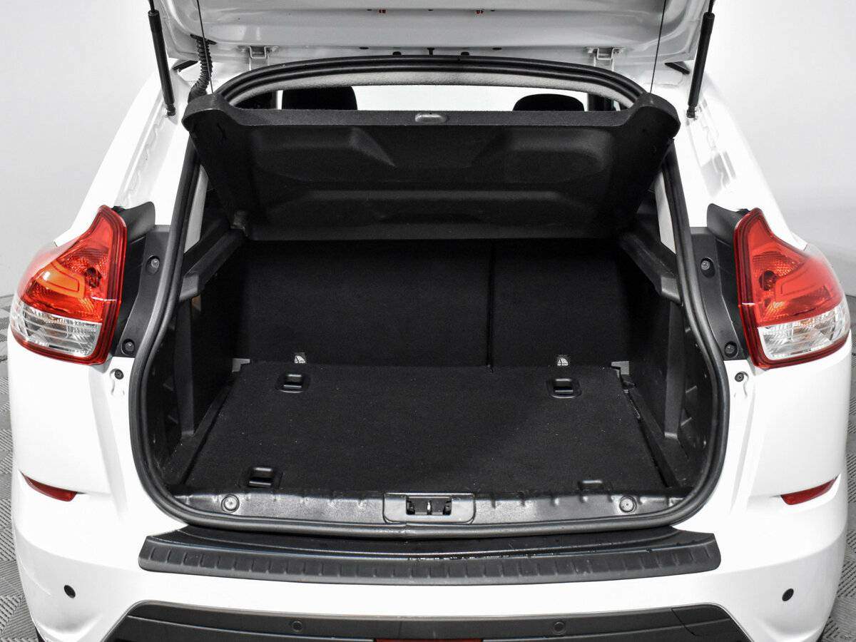 Продажа Б/У Лада (ВАЗ) ИКСРЭЙ. Фото: #18