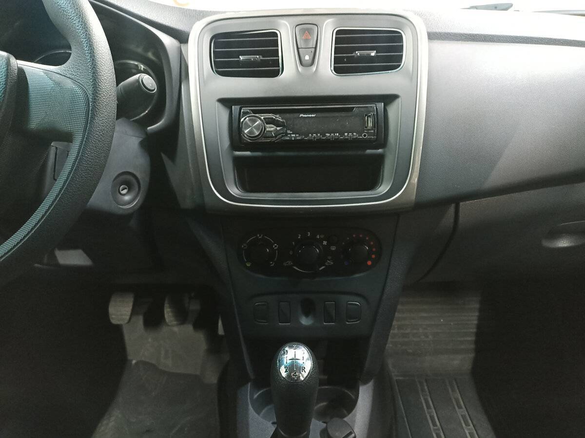 Продажа Б/У Рено Логан. Фото: #14