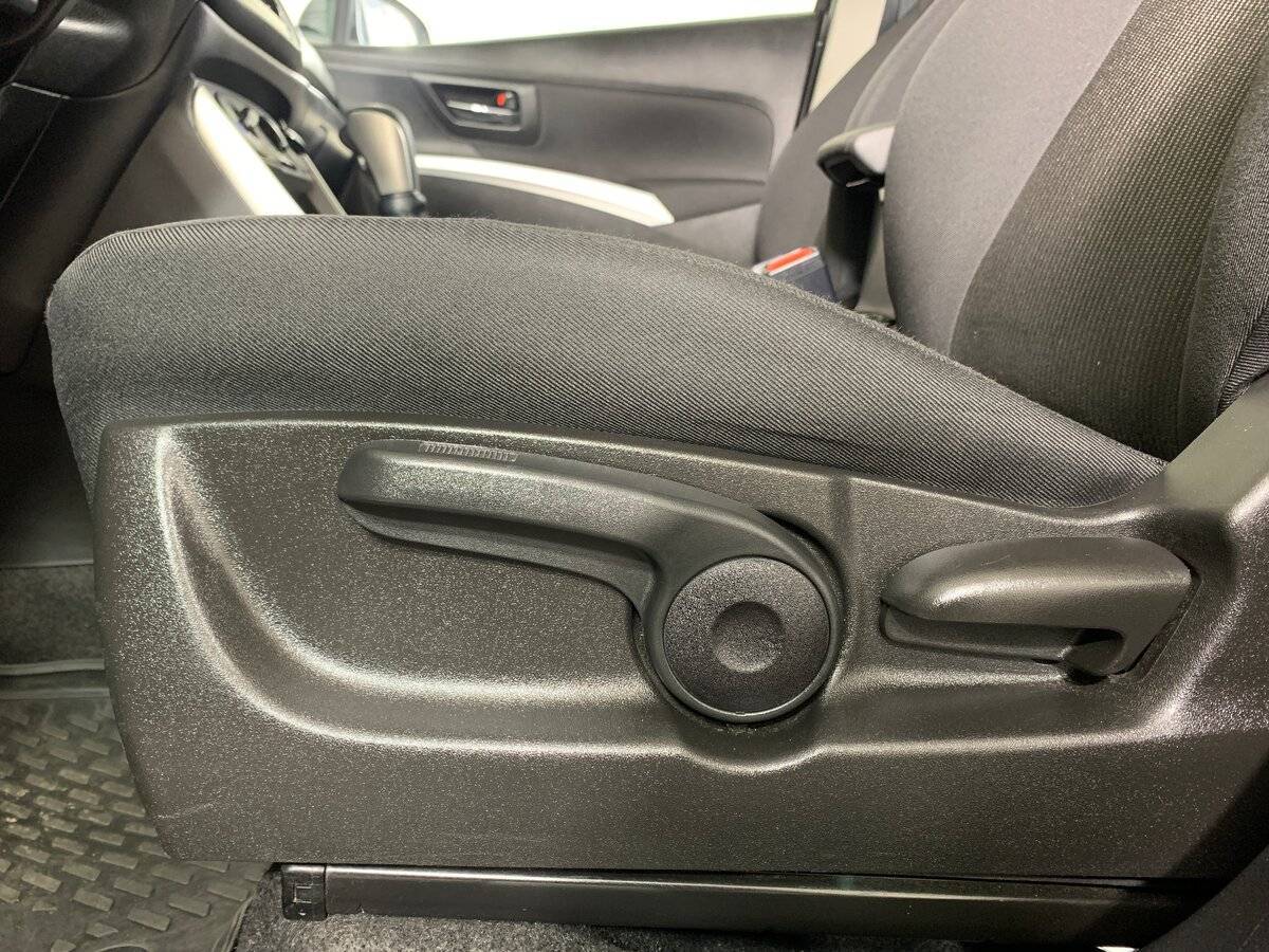 Продажа Б/У Сузуки С-Икс4. Фото: #15