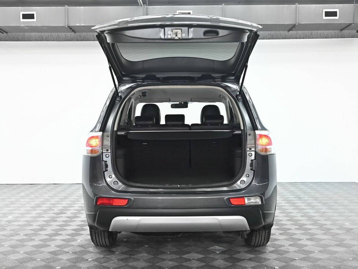 Продажа Б/У Митсубиши Оутлэндер. Фото: #4