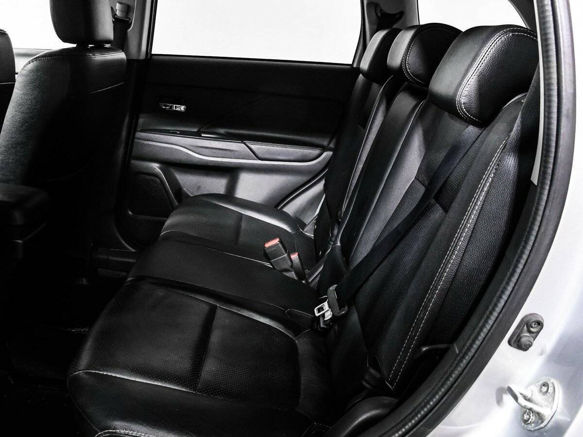 Продажа Б/У Митсубиши Оутлэндер. Фото: #12