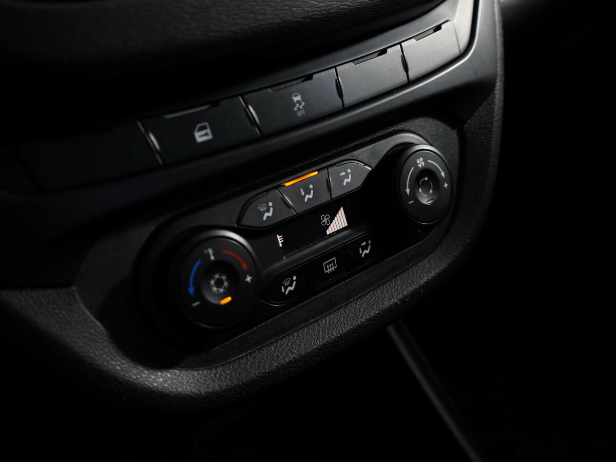 Продажа Б/У Лада (ВАЗ) Веста. Фото: #12