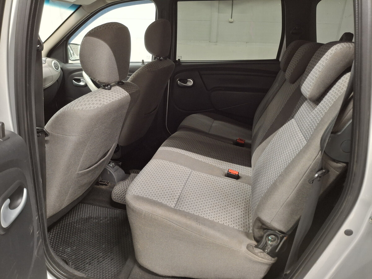 Продажа Б/У Лада (ВАЗ) Ларгус. Фото: #11