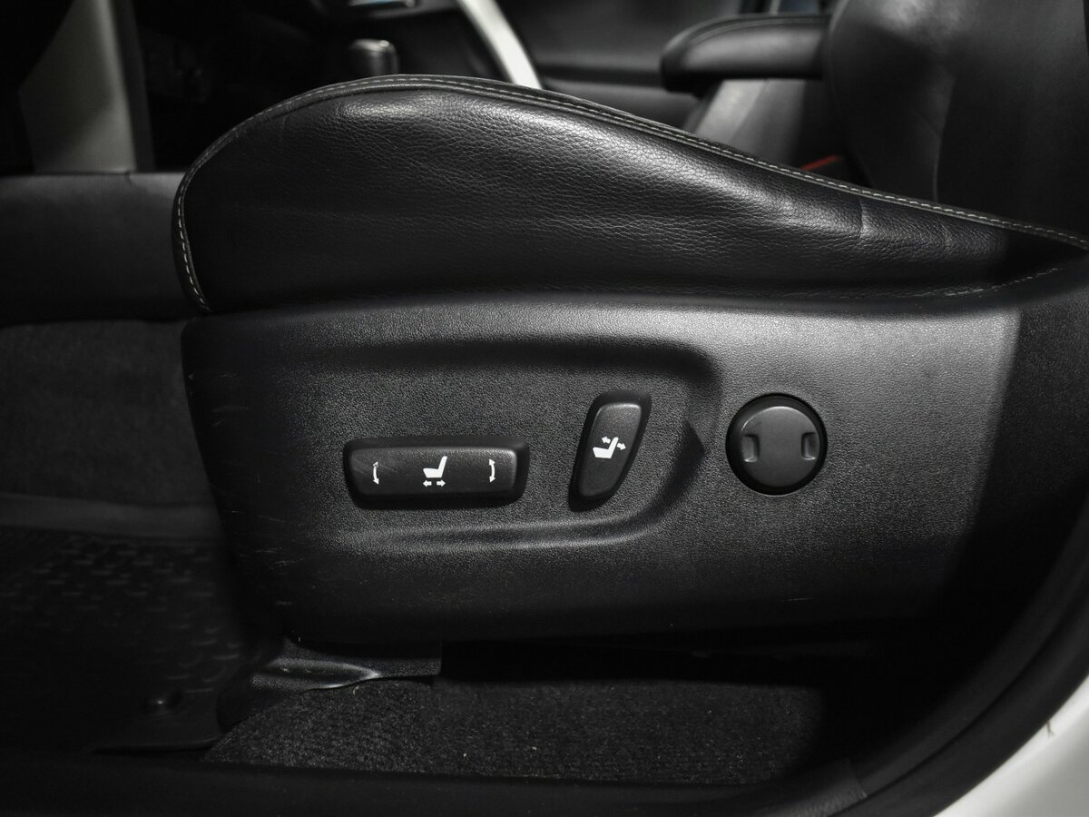 Продажа Б/У Тойота Рав4. Фото: #8