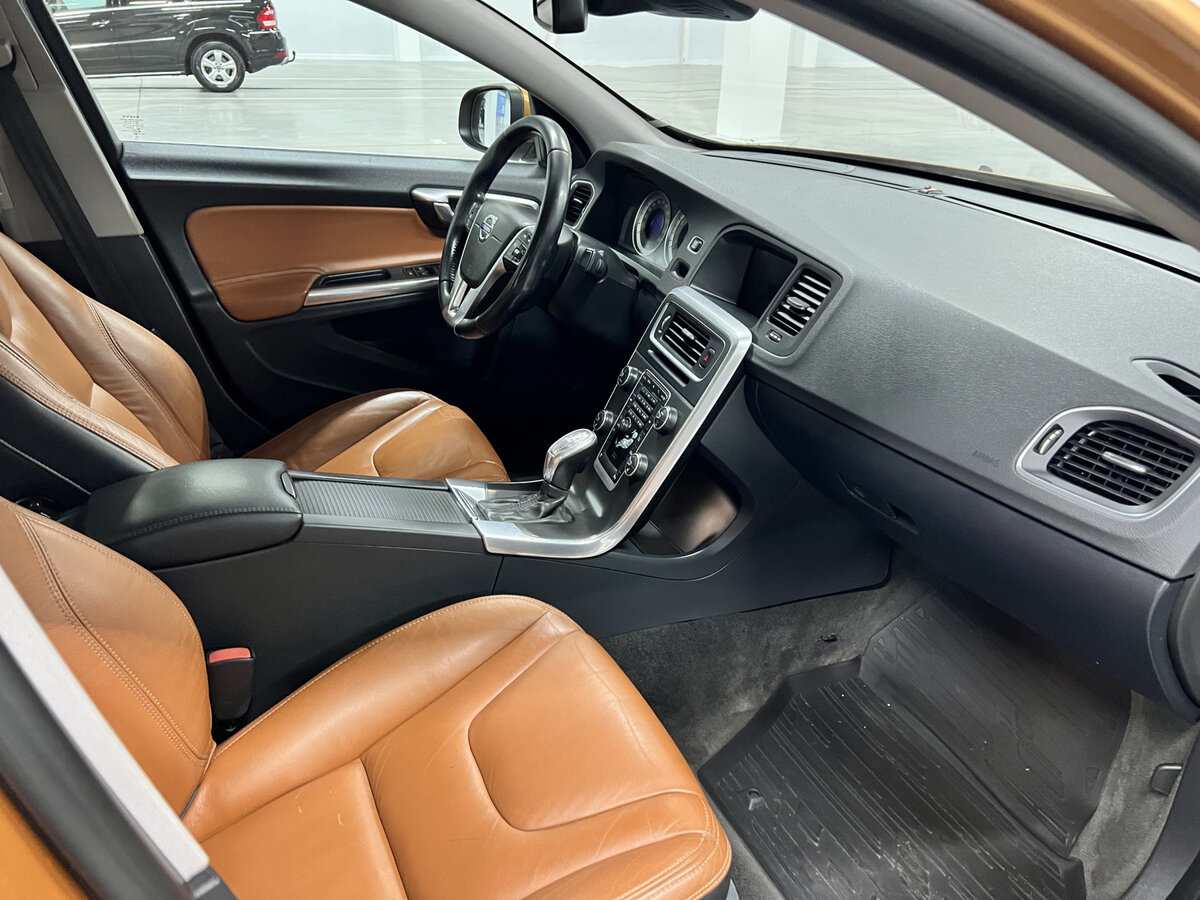 Продажа Б/У Вольво С60. Фото: #10