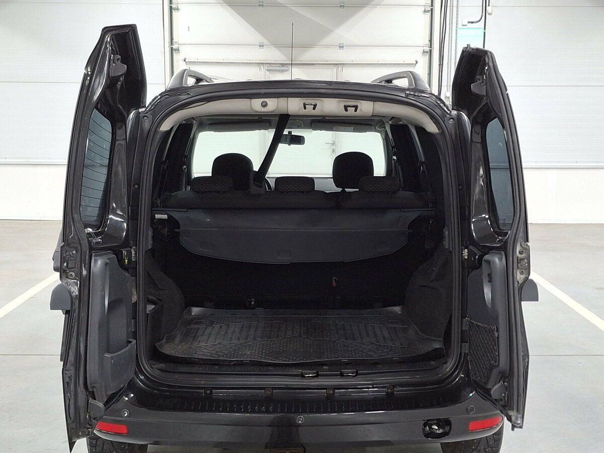 Продажа Б/У Лада (ВАЗ) Ларгус. Фото: #9